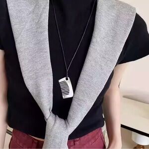 Personality Temperament Comb Pendant Necklace
